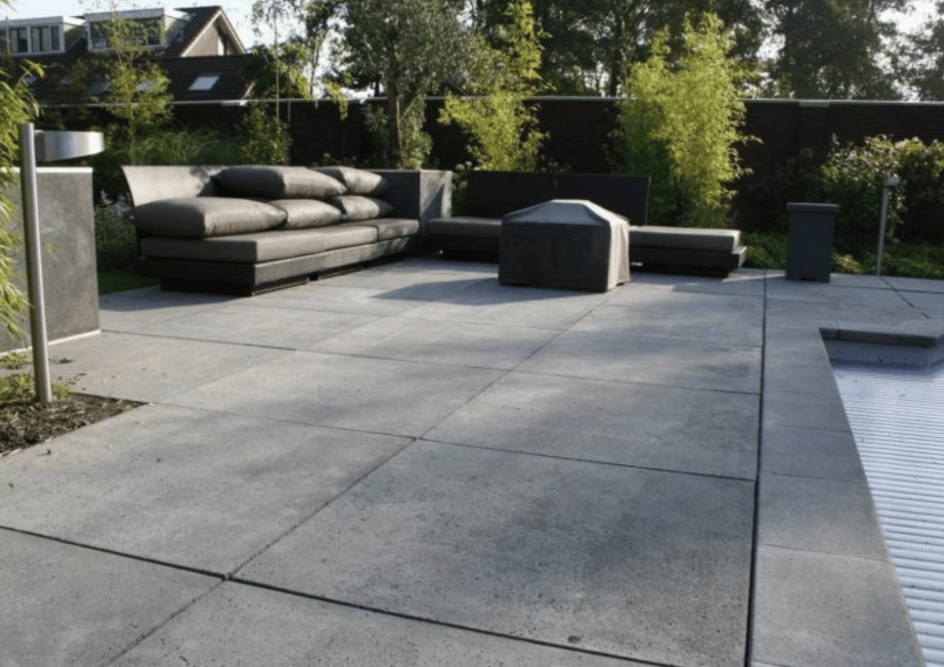 Terrasse réalisé par nos carreleurs à Mulhouse.